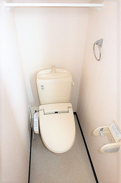 オートハウスⅡのトイレ