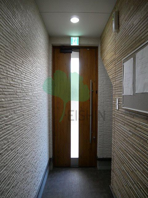 アイディール竹下のエントランス