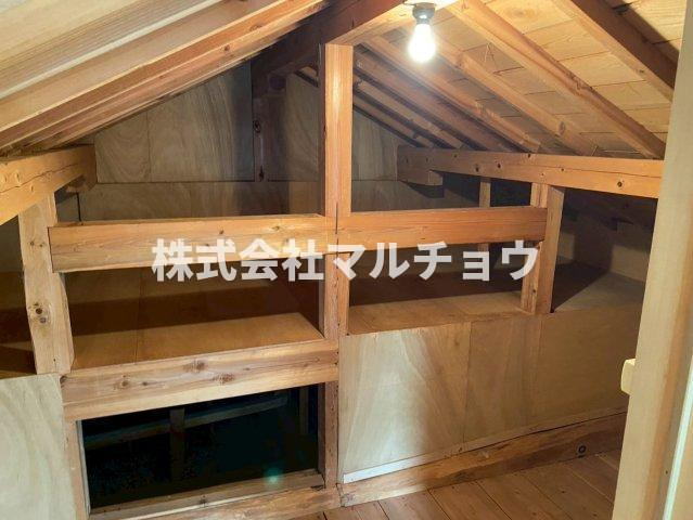 朝来一戸建の収納|ちょっとした収納スペースも充実しています