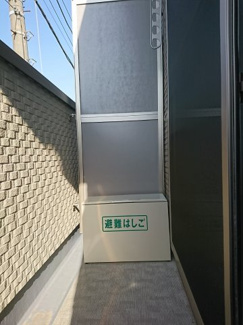【バルコニー】 | サンレイ市ヶ谷