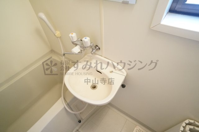 クオリティ宝塚の洗面所