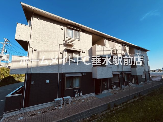 クローバー富士1号館