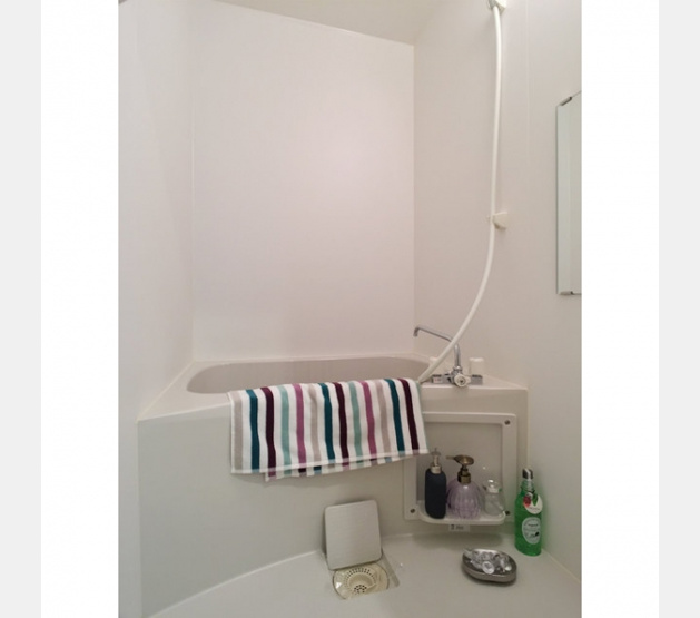 【浴室】 | ADONIS COURT | きれいなお風呂です