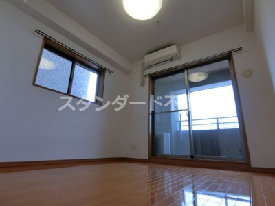 【居間・リビング】 | エステムコート大阪城北天満の杜