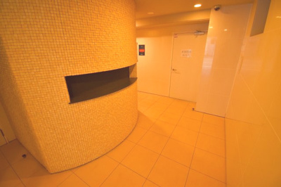 【エントランス】 | ロイヤルレジデンス梅田FRONT | エントランスです