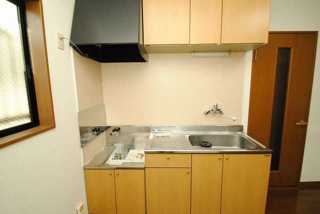 ＲＡ長門石のキッチン|同物件類似写真