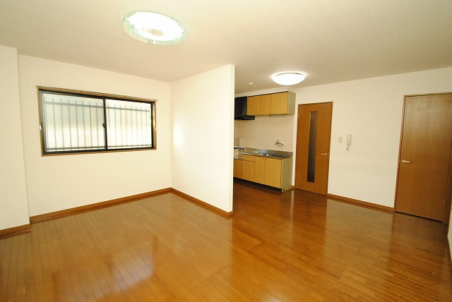 ＲＡ長門石の内装|同物件類似写真