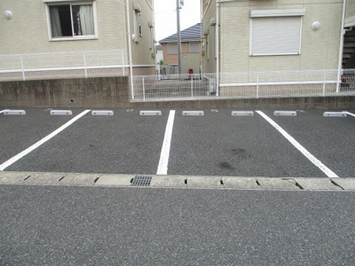 【駐車場】 | アンソレイエ 西館