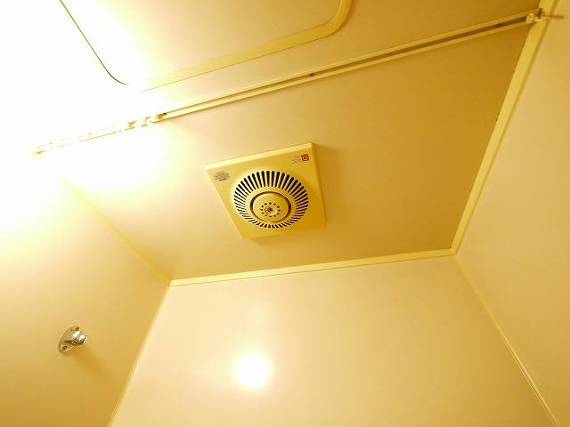 シャーウッドの浴室|日々の疲れを癒すお風呂付です