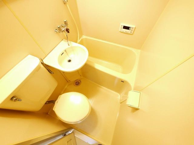 シャーウッドの浴室|コンパクトで使いやすいお風呂です