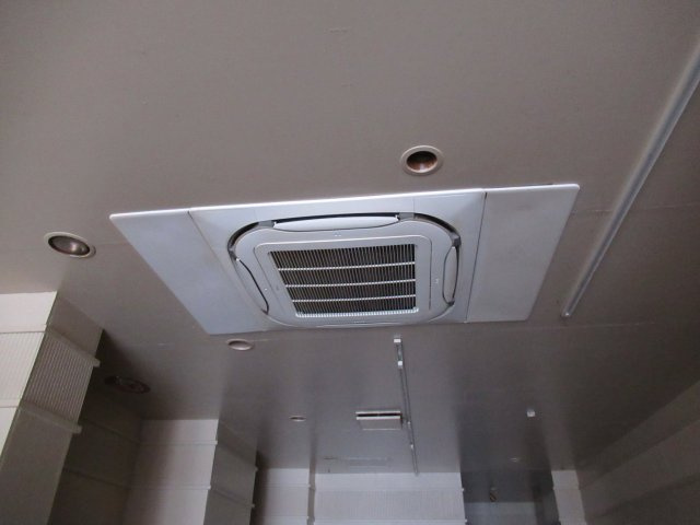 小性町貸店舗（缶詰バー跡）の設備