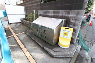 【その他共用部分】 | 敷地内ゴミ置き場