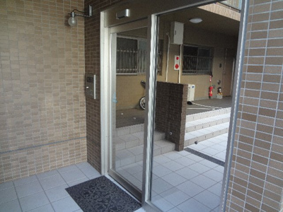 【外観】 | アトリウムＡ・ | エントランス部分