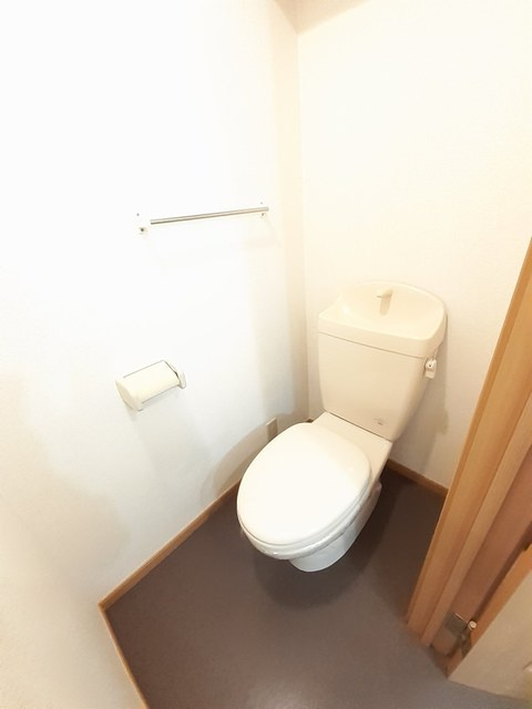ライジング・サンのトイレ