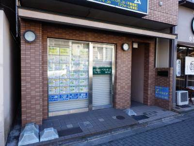 グランコスモ御所東のエントランス