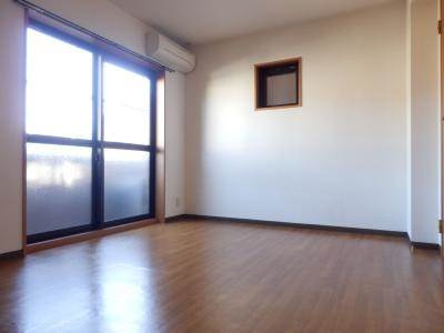 グランコスモ御所東の居間・リビング