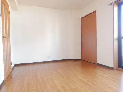 グランコスモ御所東の寝室|洋室