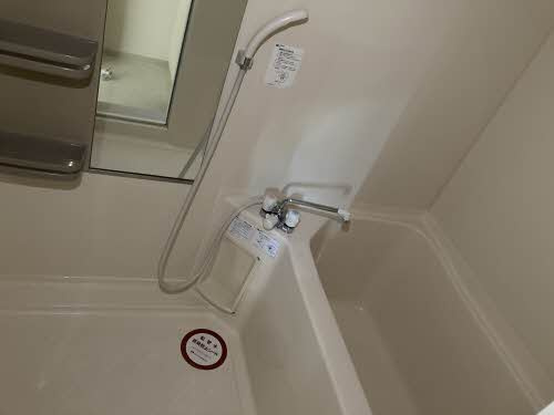 ディアス八桜Aの浴室