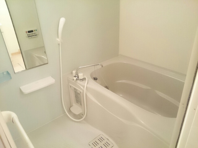 プラシードアロッジオの浴室