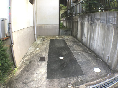 【駐車場】 | 柏原町F邸貸家