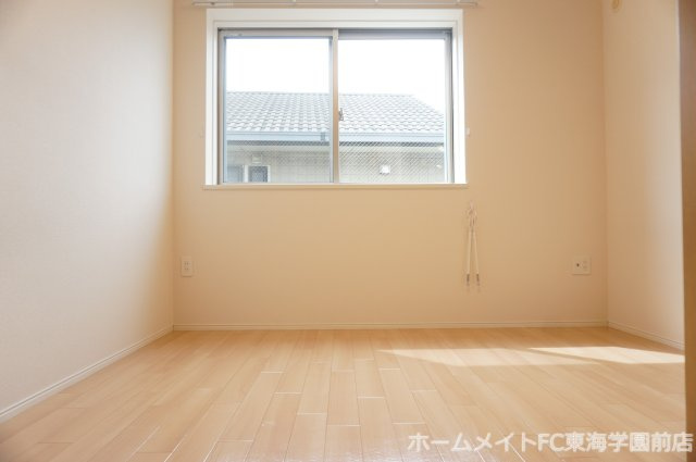 合志市須屋のアパートの洋室