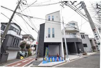 【外観】 | 快適な暮らしを彩る設備仕様の数々を搭載した新築物件！