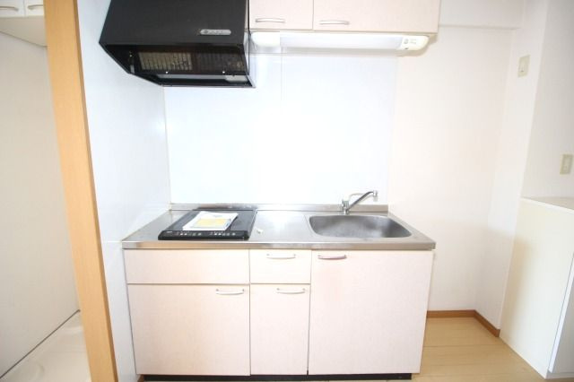 オレオール池のキッチン|きれいなキッチンです