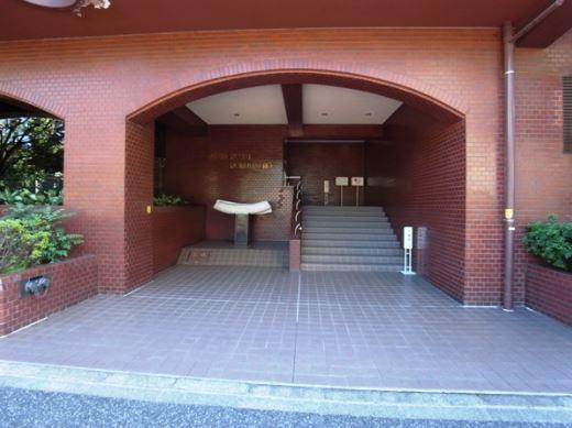 パレロワイヤル六番町のエントランス|パレロワイヤル六番町