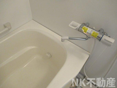 【浴室】 | ヌカタコルンウエスト（額田賃貸） | きれいなお風呂です