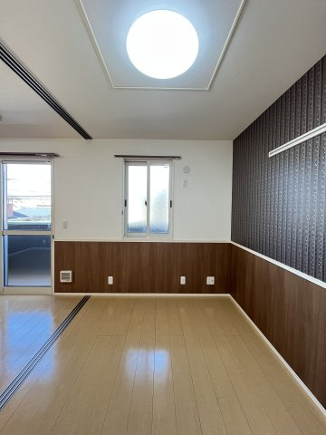 シェルシェの洋室