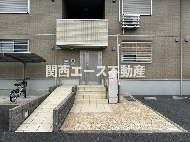 【エントランス】 | グランドゥール畷
