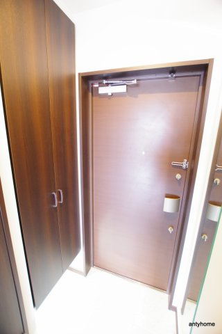 CITY SPIRE西中島　仲介手数料無料の玄関