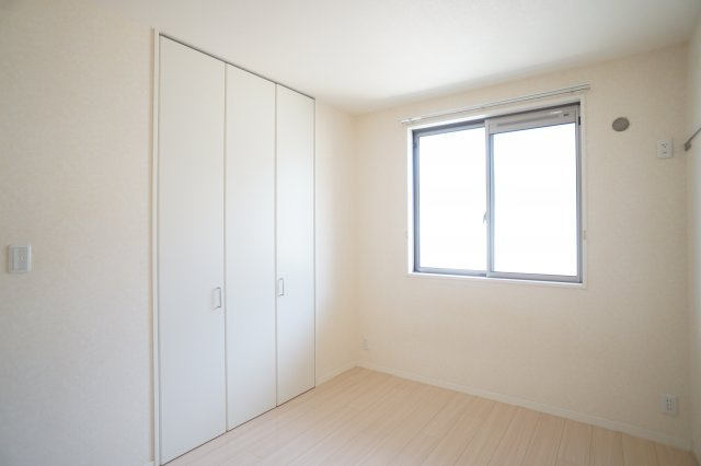 ＣＡＳＡ・ＶＥＲＤＥ　Ａ棟の洋室