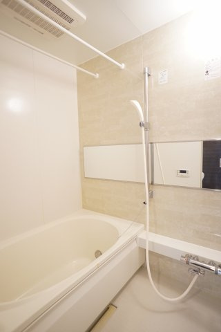 ＣＡＳＡ・ＶＥＲＤＥ　Ａ棟の浴室