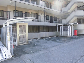 【駐車場】 | 平面駐車場