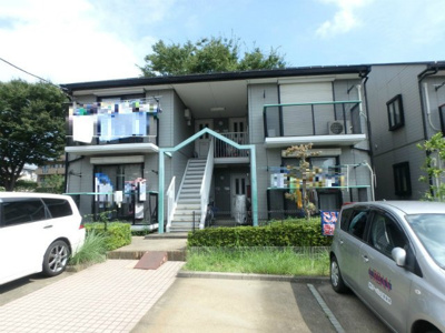 【駐車場】 | アムールシャトーA【SHM】 | いつでも目の届く敷地内に駐車場があります♪荷物がかさばりがちなお買物にも、敷地内駐車場があると便利ですよね☆