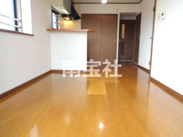 【居間・リビング】