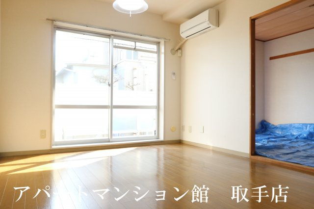 藤代ハイツの居間・リビング