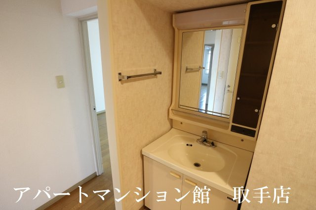藤代ハイツの独立洗面台