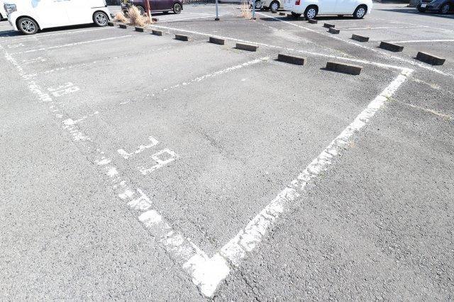 藤代ハイツの駐車場