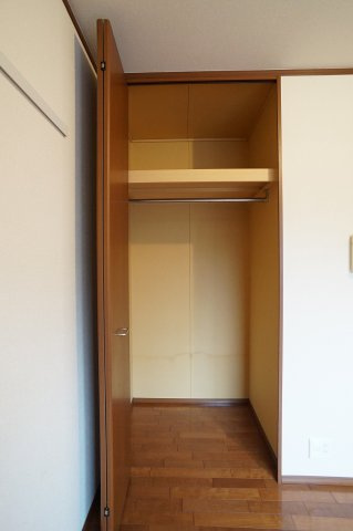【収納】 | サクラソウ戸田 | たっぷり収納できるクローゼットです。