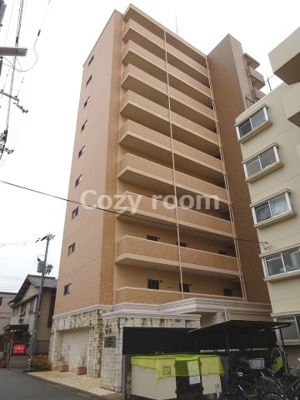 【外観】 | サムティ江坂JuReve | 綺麗で落ち着いた雰囲気の外観です