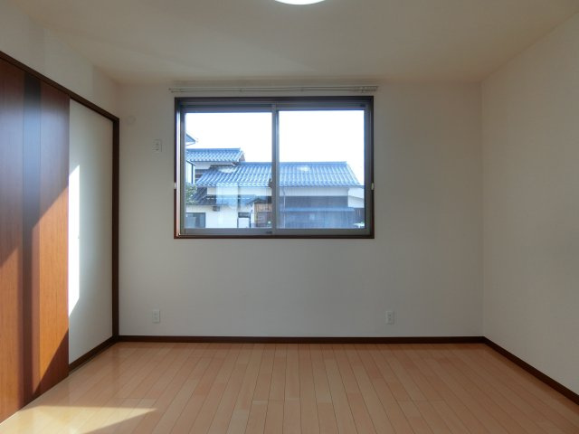 サニーハイツの洋室