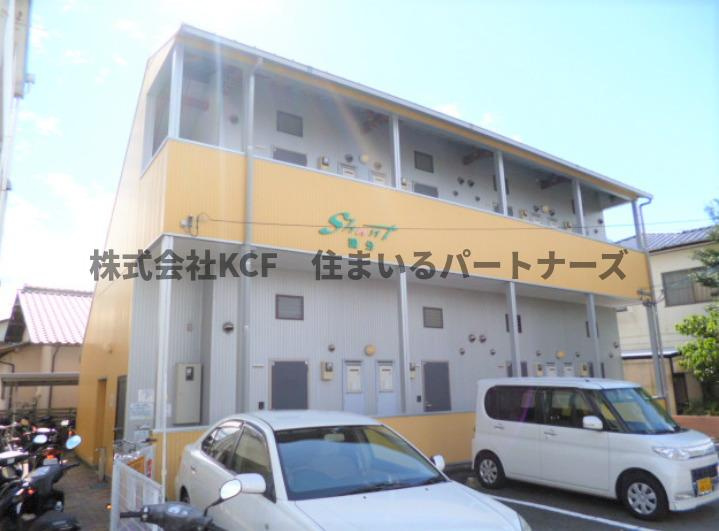 シャント国分の外観