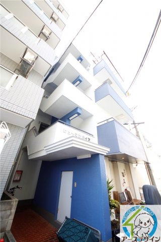 ヒューマンハイツの外観