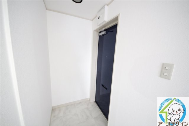 ヒューマンハイツの玄関