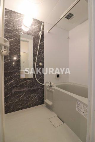 プレミアムの浴室|2021年撮影。現況と異なる場合がございます。