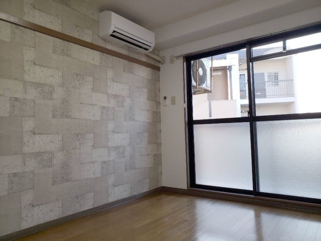 シャトー栄根Ⅱの居間・リビング|参考、同建物・同間取りの号室