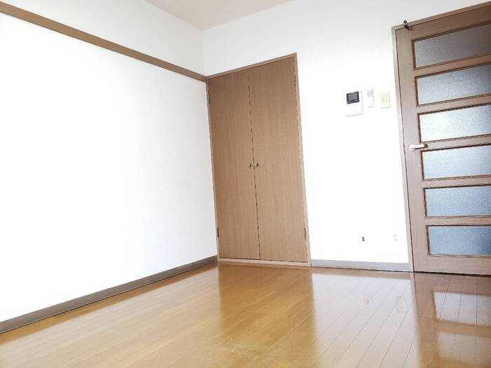 シャトー栄根Ⅱの寝室|参考、同建物・同間取りの号室