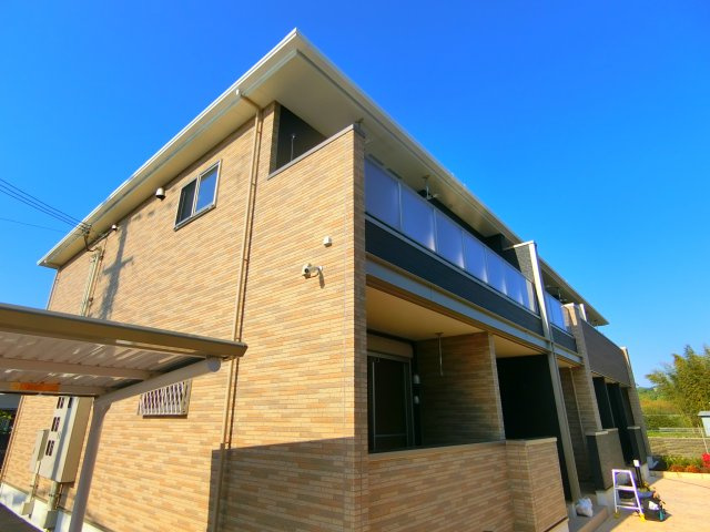 シャルム汐ノ宮の外観